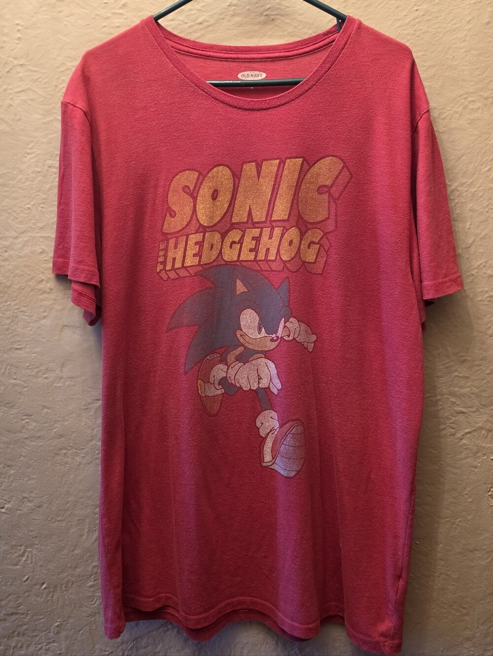 Old Navy Red Sonic the Hedgehog Retro Graphic Tee